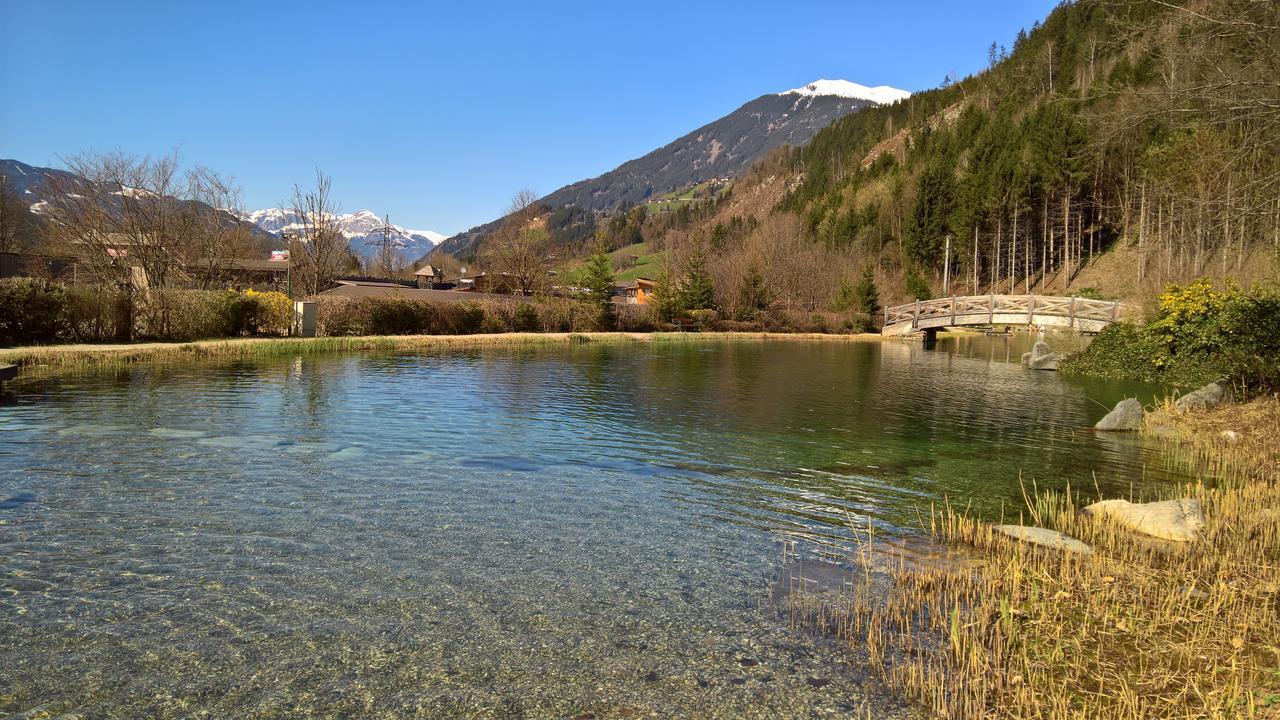 Mountainview Lodge - Chalet Im Zillertal Direkt Am 5 Sterne Campingplatz Aufenfeld Mit Hallenbad Und Sauna Aschau Im Zillertal Eksteriør bilde