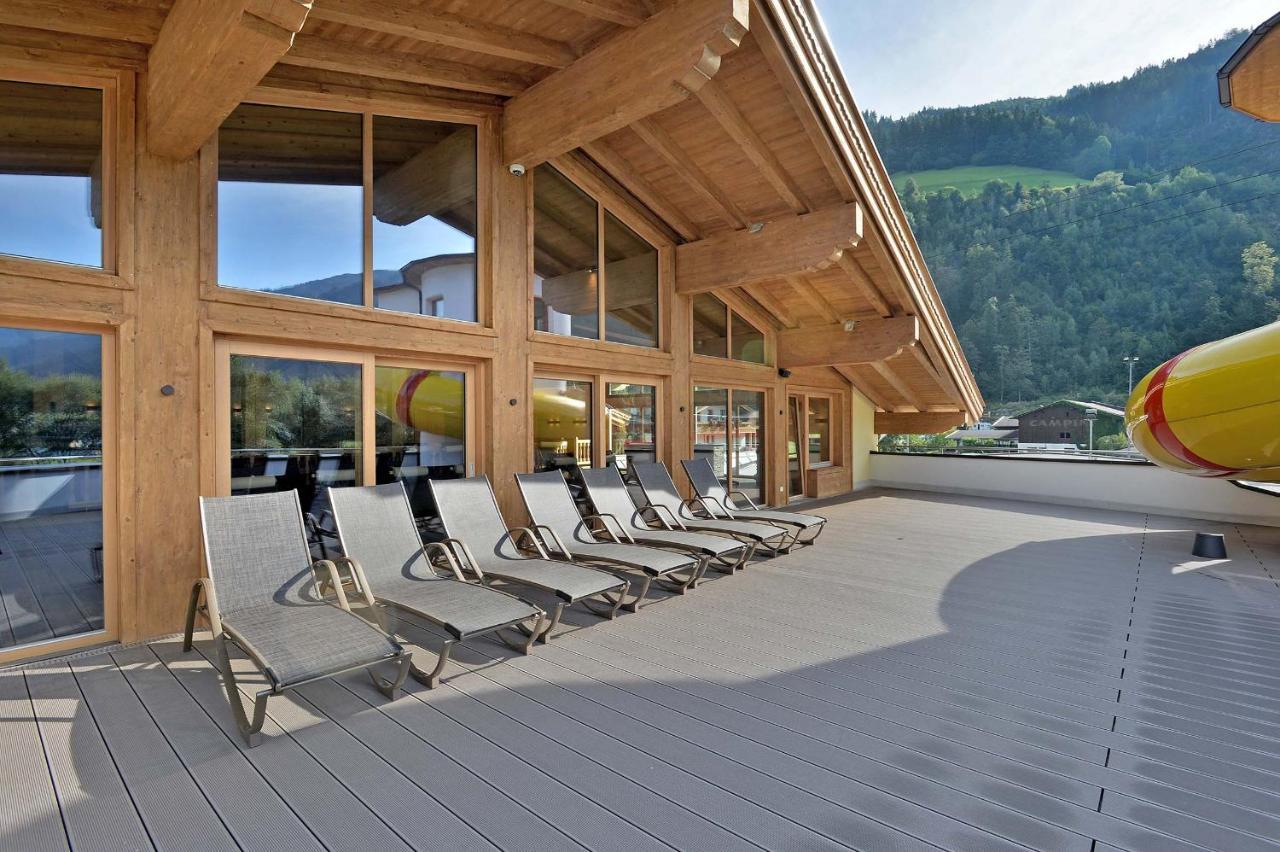 Mountainview Lodge - Chalet Im Zillertal Direkt Am 5 Sterne Campingplatz Aufenfeld Mit Hallenbad Und Sauna Aschau Im Zillertal Eksteriør bilde